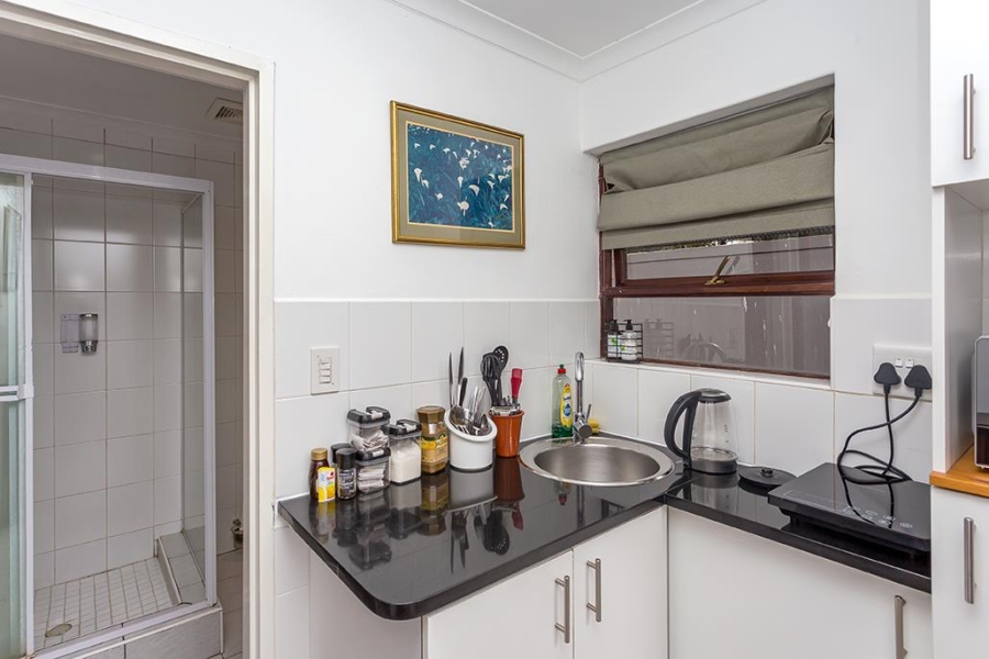 To Let 5 Bedroom Property for Rent in Milnerton Western Cape